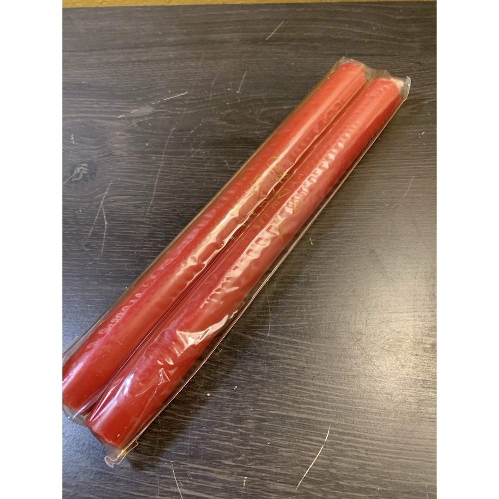 Caspari 10" Crown Straight Taper Candles, Red- Set of 2 - Picture 5 of 6